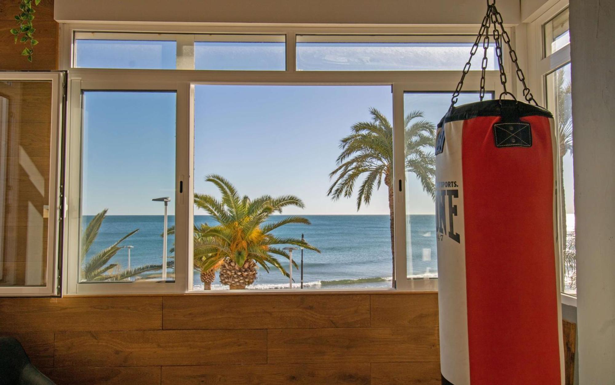 Luxury Beach House - Primera Linea Playa Cargador Albert Villas Alcossebre Extérieur photo